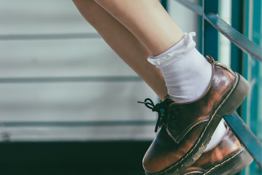 White crew socks with frills