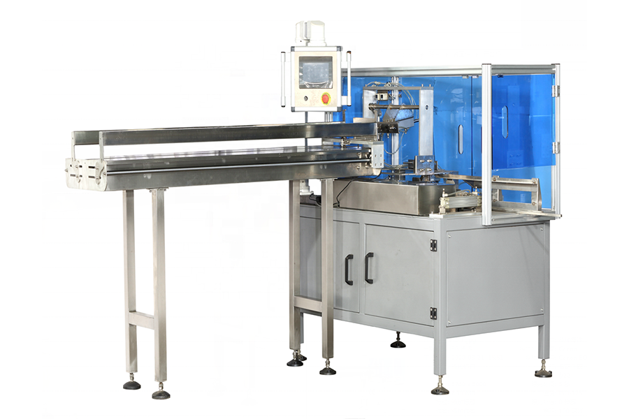 Case and carton sealing machine