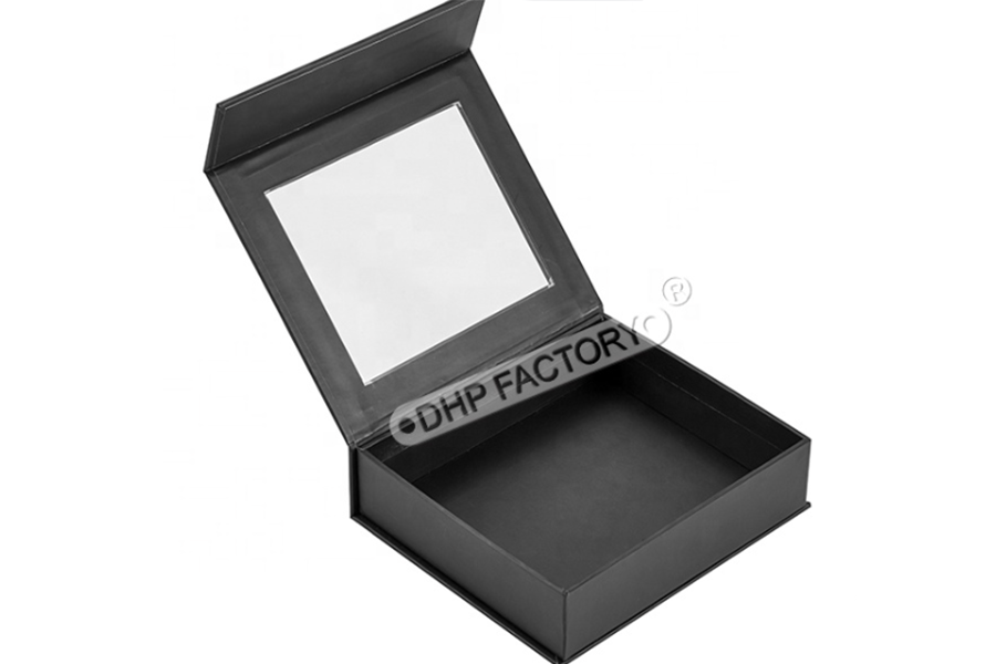 Transparent top gift box in black base