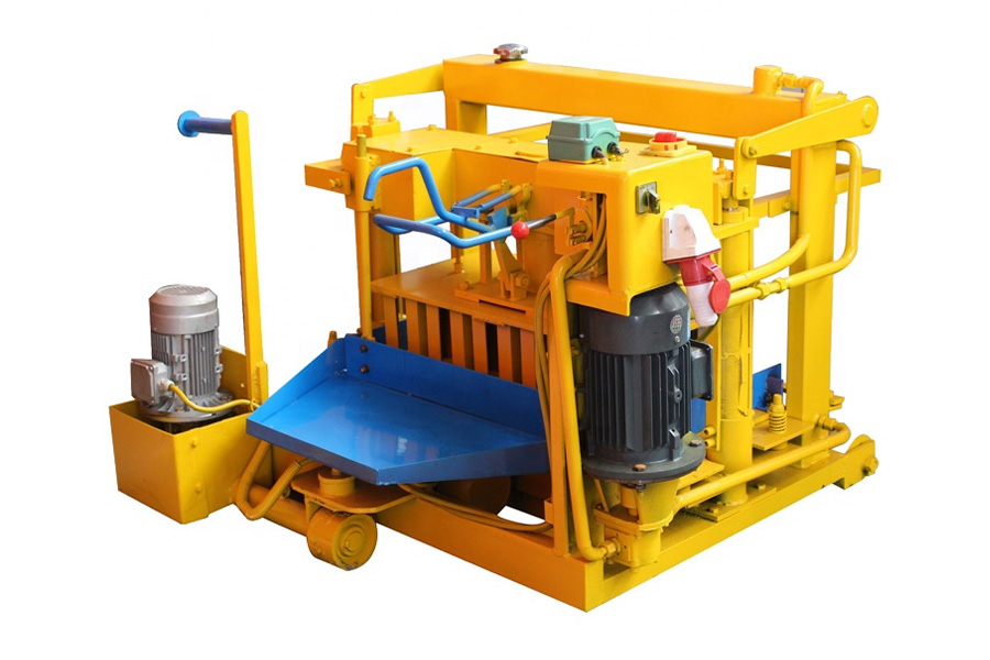 Manual brick making machine