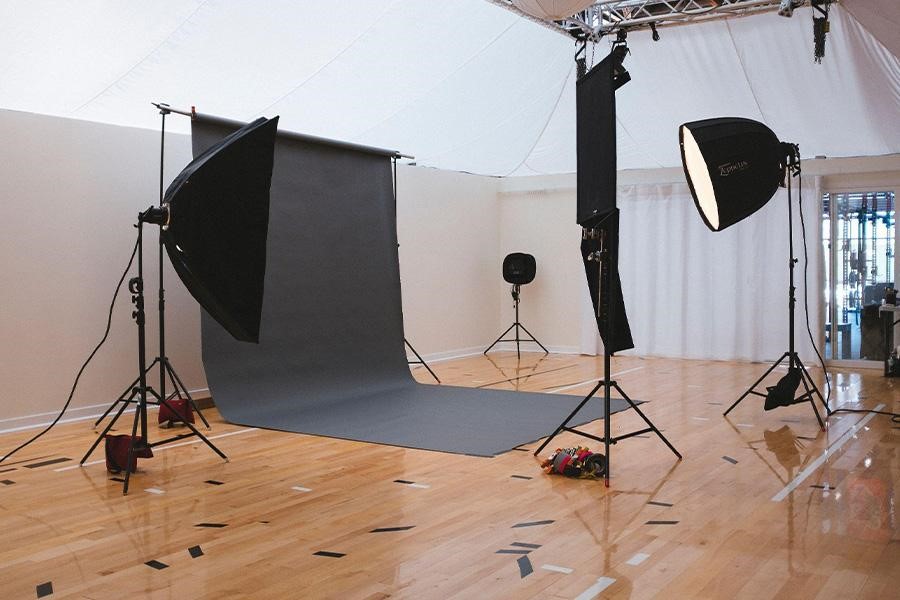 Softbox lighting set-up in a studio