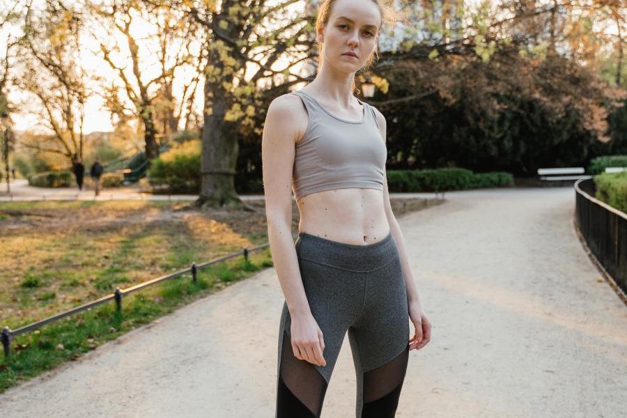 Lady in gray-and-black ski leggings