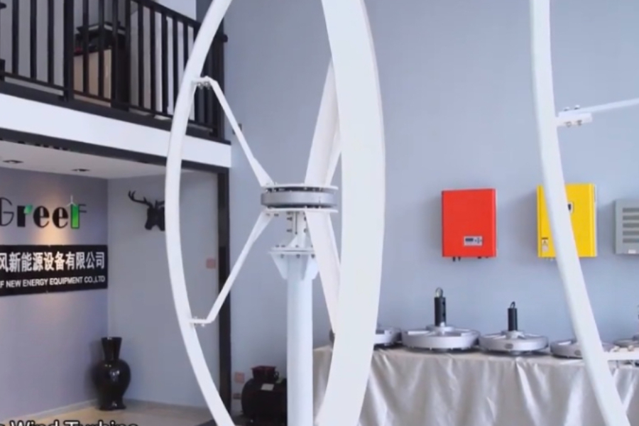 vertical-axis wind turbine